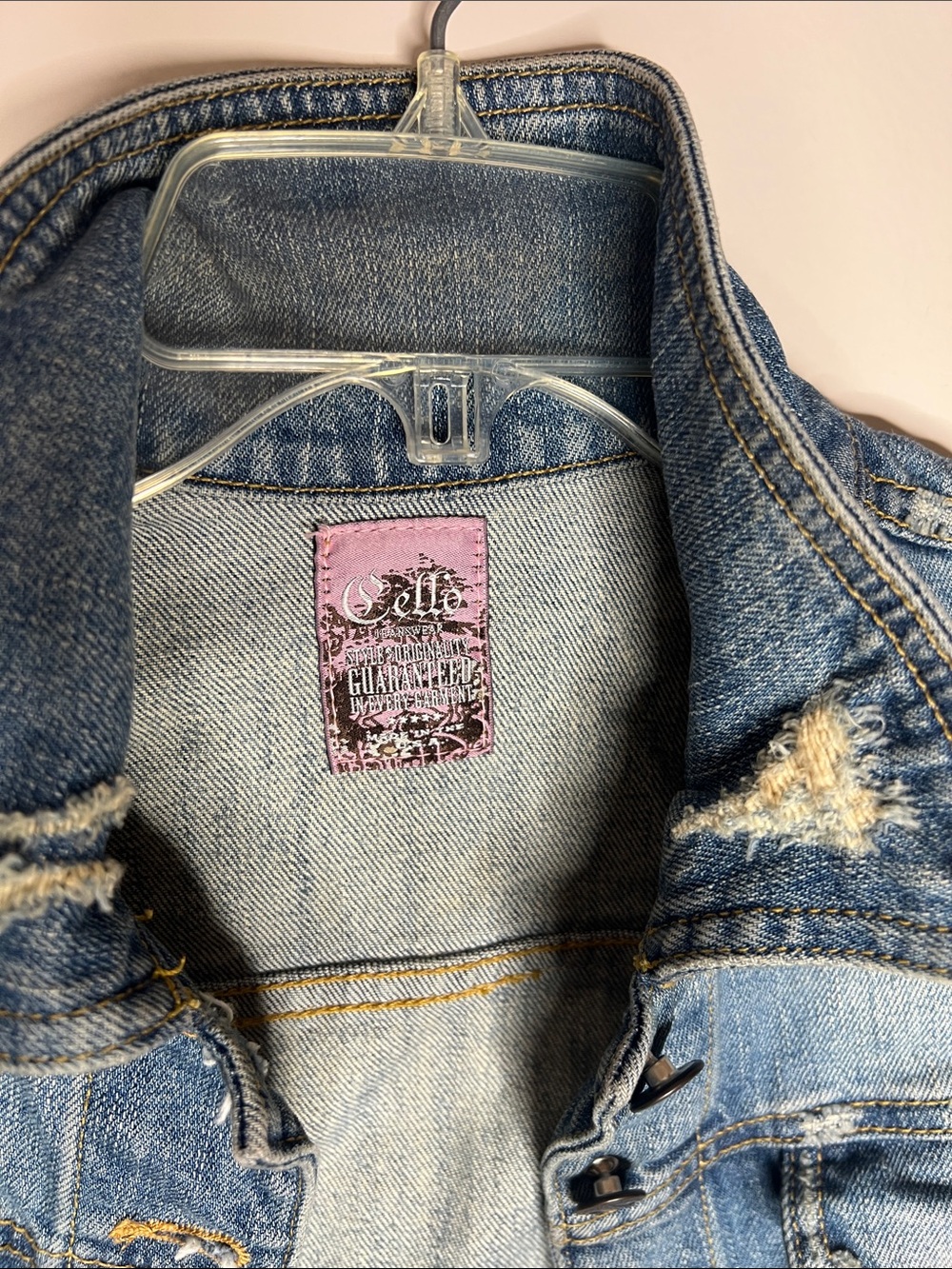 Elle Distressed Light Blue Cropped Denim Jacket - Picture 4 of 4